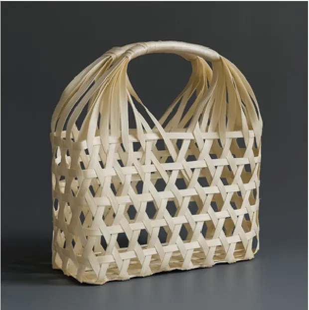 Tas jinjing anyaman bambu bermotif heksagonal