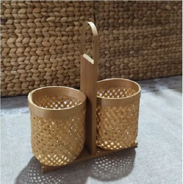 Tempat pensil anyaman bambu dua wadah dengan pegangan
